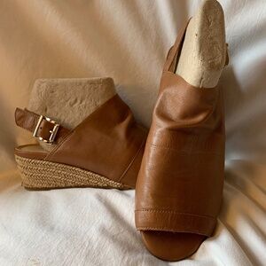 Nurture tan genuine leather wedge sandals